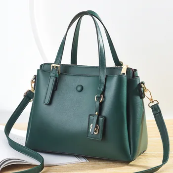 2022 Новата модерна дамска чанта на средна възраст, чанта за майката, проста однотонная чанта с голям капацитет, чанта през рамо с едно рамо