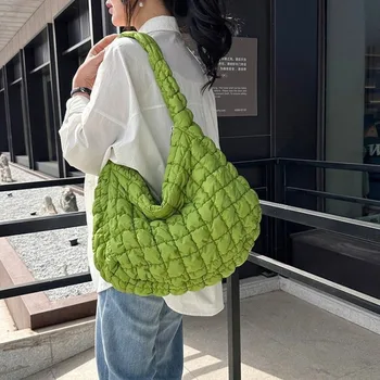 Нова плиссированная чанта Cloud Bag 2023, дамски ръчно изработени чанти-тоут, по-голямата голям чанта през рамо с едно рамо