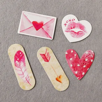 Подарък тагове Love Heart Кутия за торта Подвесная Книжен етикет на Етикет пощенски Картички за Деня на Свети Валентин Сватба парти Опаковъчни консумативи на прочетеното